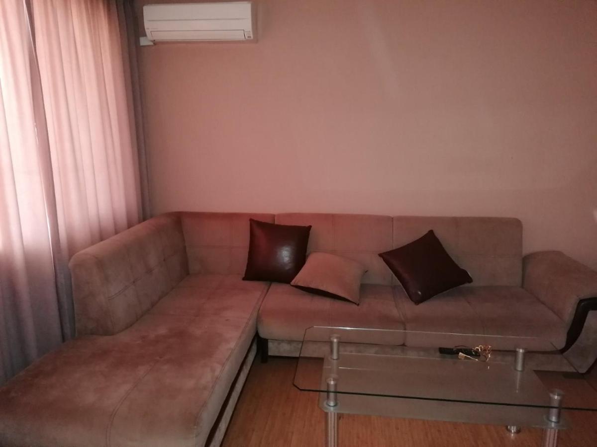 Апарт Хотел Мелани Plovdiv Luaran gambar